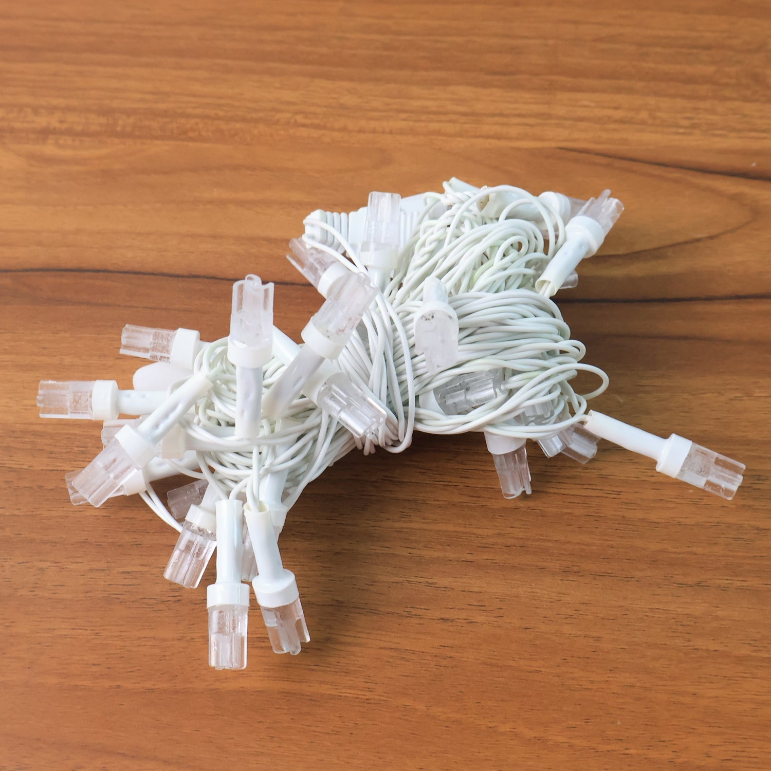Multi-Color LED Decorative String Fairy Lights (8 Meter) Multi-Color LED Decorative String Fairy Lights (8 Meter)